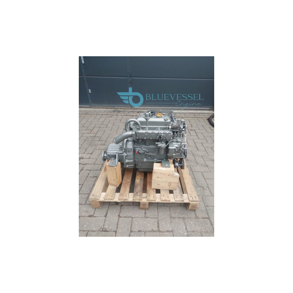 Yanmar 3HM Inboard Diesel Engine 27-HP