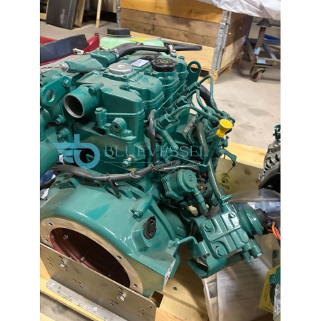 Volvo Penta D1-30 F Inboard Diesel Engine 27-HP