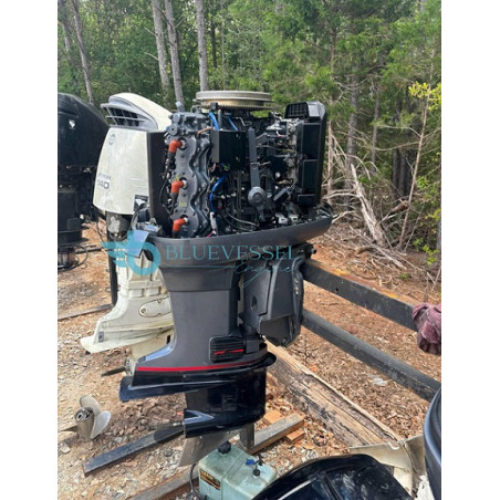 Yamaha VMAX 150 HP 2-Stroke Outboard Motor P150TLRX
