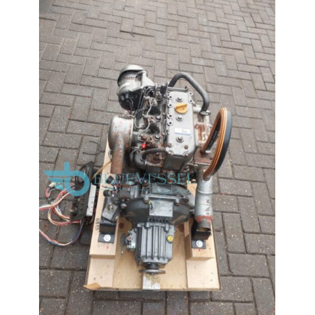 Yanmar 3GM-D Inboard Diesel Engine 20-HP