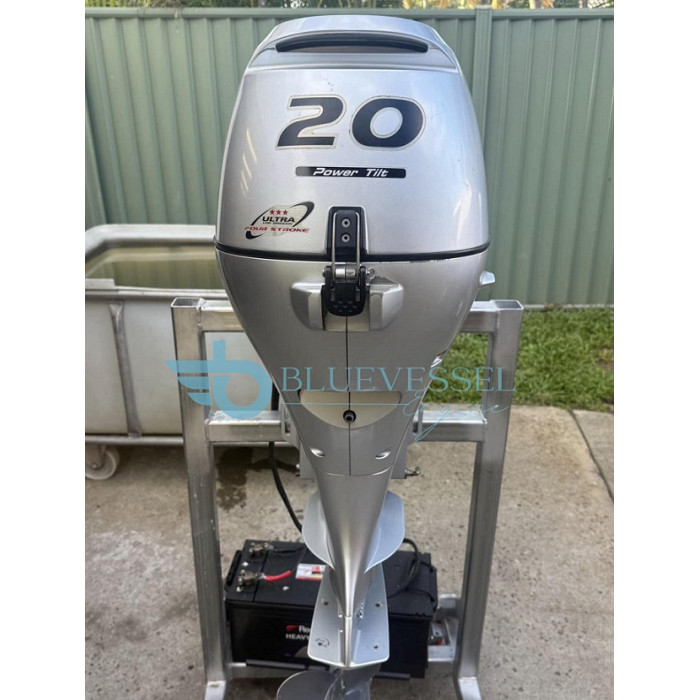 Honda 20 HP 4-Stroke BF20D Outboard Motor