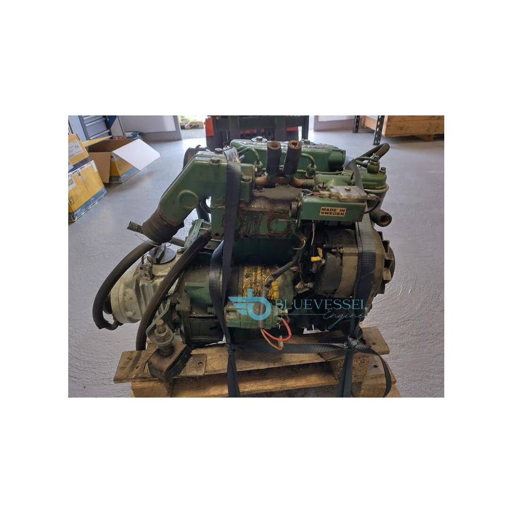 Volvo Penta 2002 Inboard Diesel Engine 18-HP