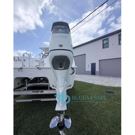 Suzuki DF350A 4-Stroke Outboard Motor