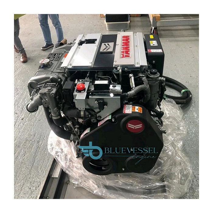 Yanmar 4LV250 Inboard Diesel Engine 250-HP