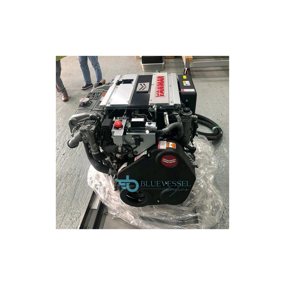 Yanmar 4LV250 Inboard Diesel Engine 250-HP