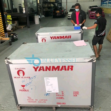 Yanmar 4LV250 Inboard Diesel Engine 250-HP