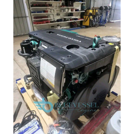Volvo Penta D4-230 Inboard Diesel Engine w/ DPI Sterndrive