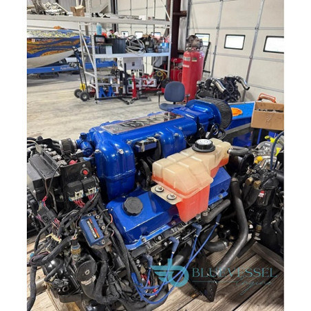 Mercury Racing 525 EFI Inboard Gasoline Engine 525-HP