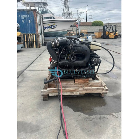 MerCruiser 8.2 MAG HO Inboard Gasoline Engine 430-HP