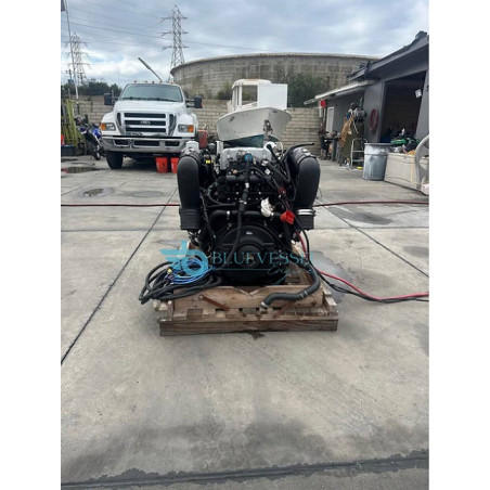 MerCruiser 8.2 MAG HO Inboard Gasoline Engine 430-HP