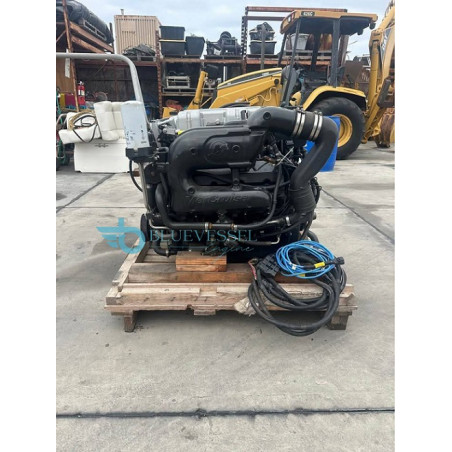 MerCruiser 8.2 MAG HO Inboard Gasoline Engine 430-HP