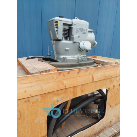 Volvo Penta D13-IPS900 Inboard Diesel Engine 700-HP
