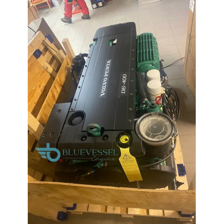 Volvo Penta D6-400 Inboard Diesel Engine 400-HP