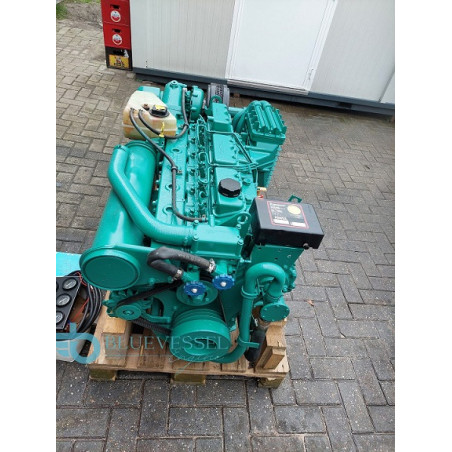 Volvo Penta TAMD AD41P-A Inboard Diesel Engine 200-HP