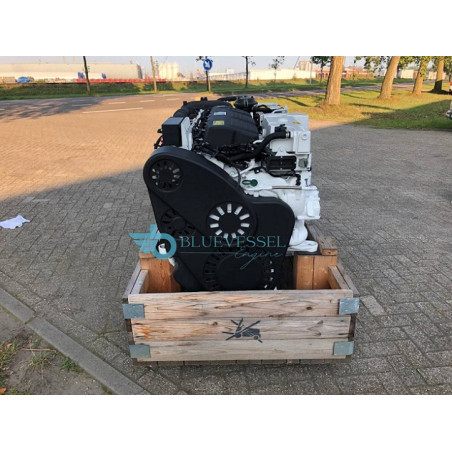 2018 Caterpillar C8.7 Inboard Diesel Engine 641-HP