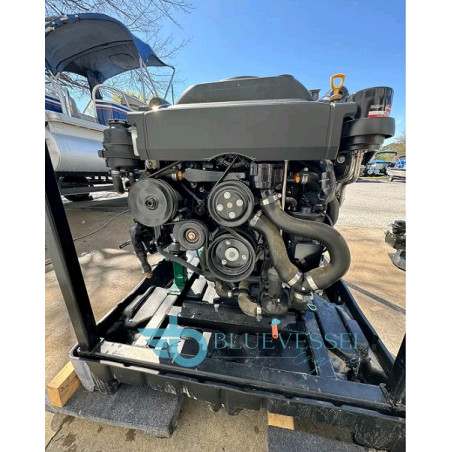 2017 MerCruiser 4.5 MPI Inboard Gasoline Engine 200-HP