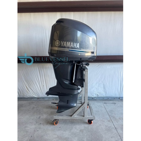 2004 Yamaha 225 HP 4-Stroke F225TURC Outboard Motor