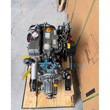 Yanmar 3YM30AE Inboard Diesel Engine 29.1-HP