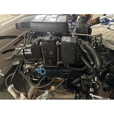 Volvo Penta 5.0 GL-PBYC Inboard Gasoline Engine 220-HP