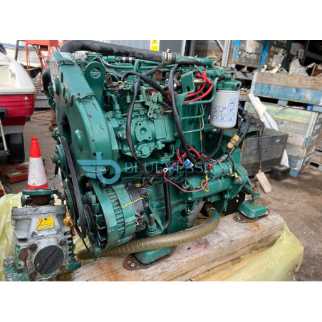 Volvo Penta MD22L Inboard Diesel Engine 50-HP