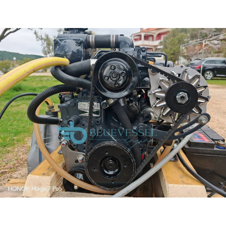 Yanmar 3GM30F Inboard Diesel Engine 27-HP