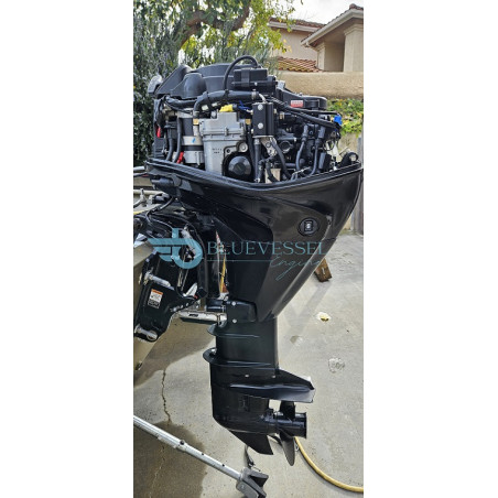 Mercury 25 HP 4-Stroke F25ELPT Outboard Motor